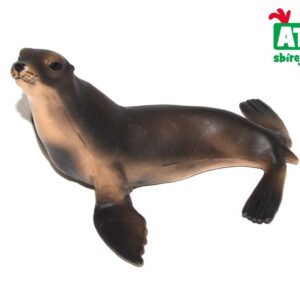 C - Figurka Lachtan 10 cm